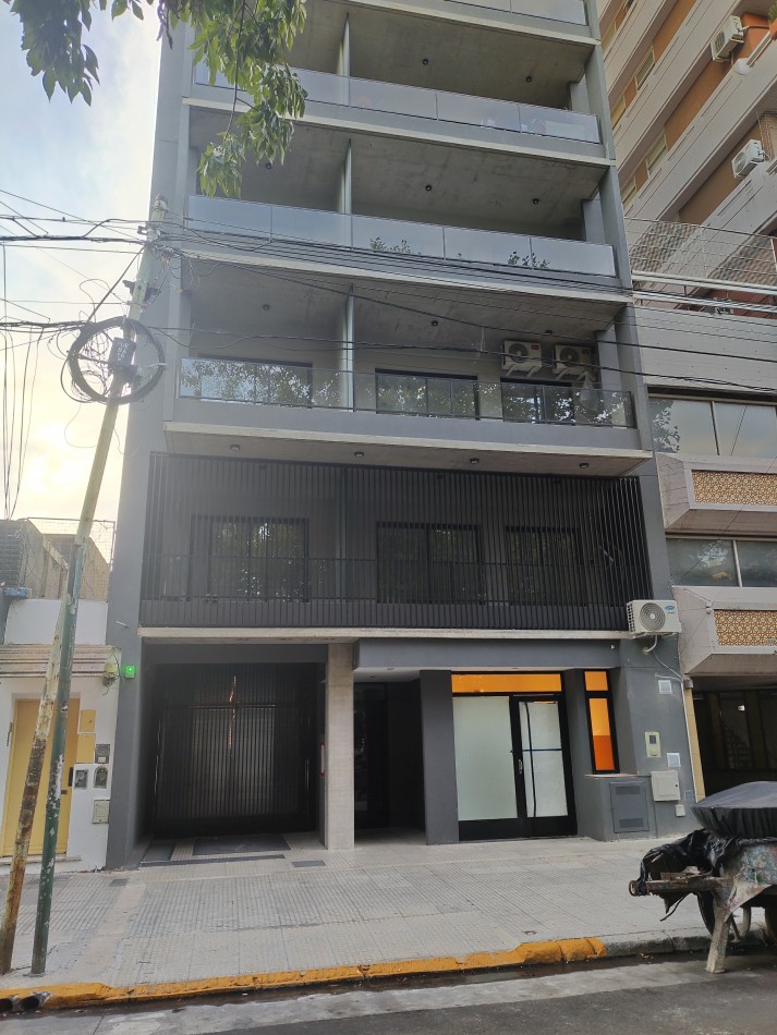 Depto 2 Ambientes c/cochera - Pedro Lozano 3133 - Piso 2do