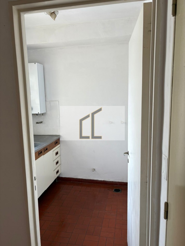 VILLA DEVOTO - Monoambiente - Avda Mosconi 3633