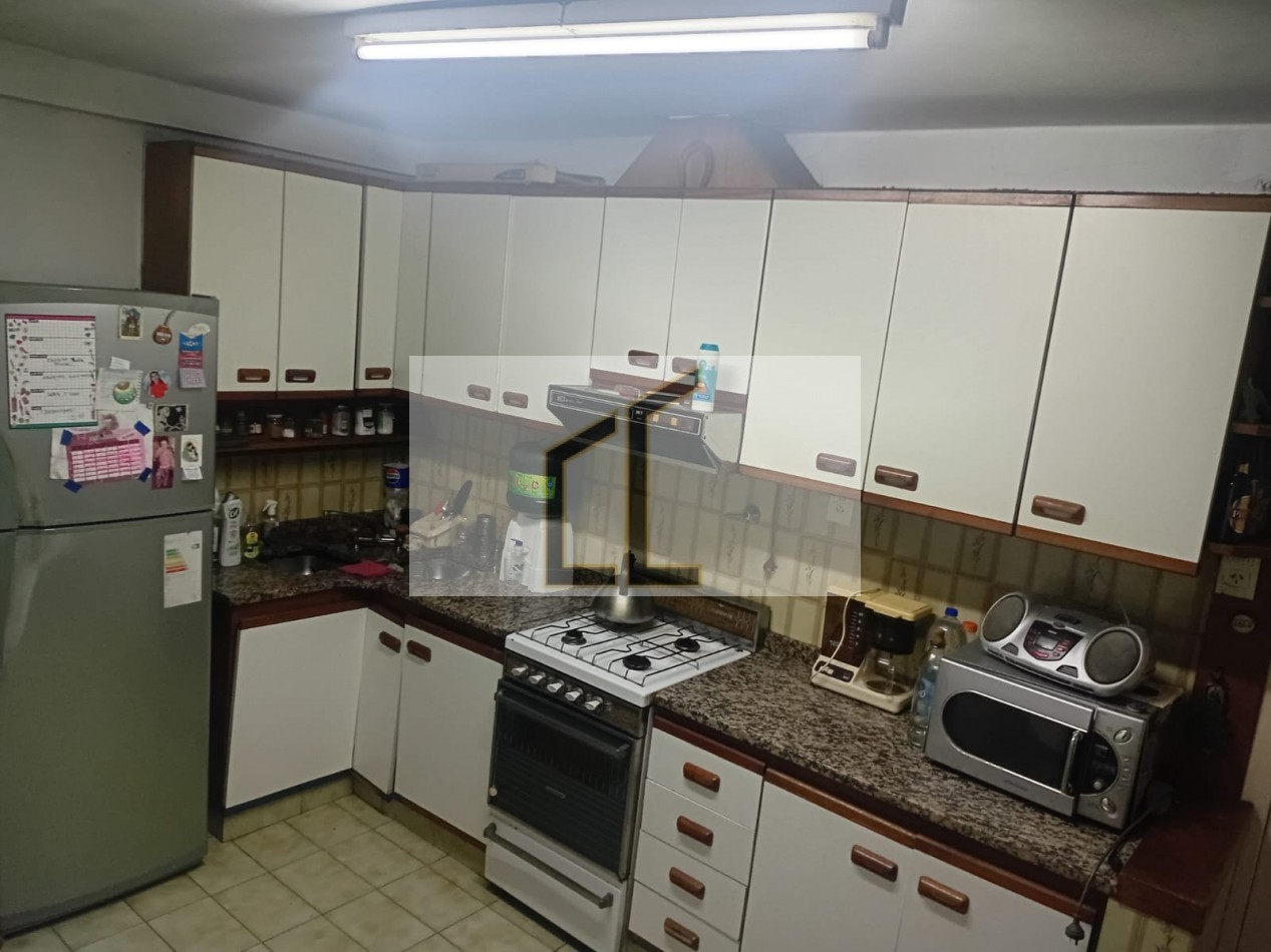 Casa - Vivienda multifamiliar - Tonelero 6000 - Liniers