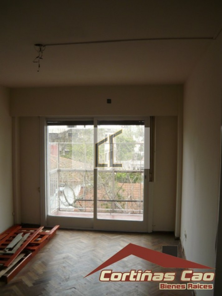 VILLA DEVOTO - Depto 2 Ambientes - Allende 3800 - 3o Piso 